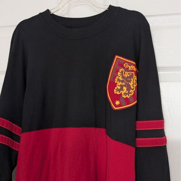 Wizarding World Harry Potter Gryffindor Spirit Jersey Adult Size Large Black Red - Picture 3 of 10